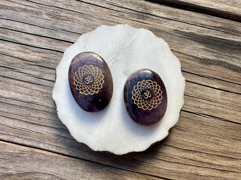 AMETHYST CROWN CHAKRA | WORRY STONE