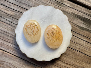 YELLOW AVENTURINE SOLAR PLEXUS CHAKRA | WORRY STONE