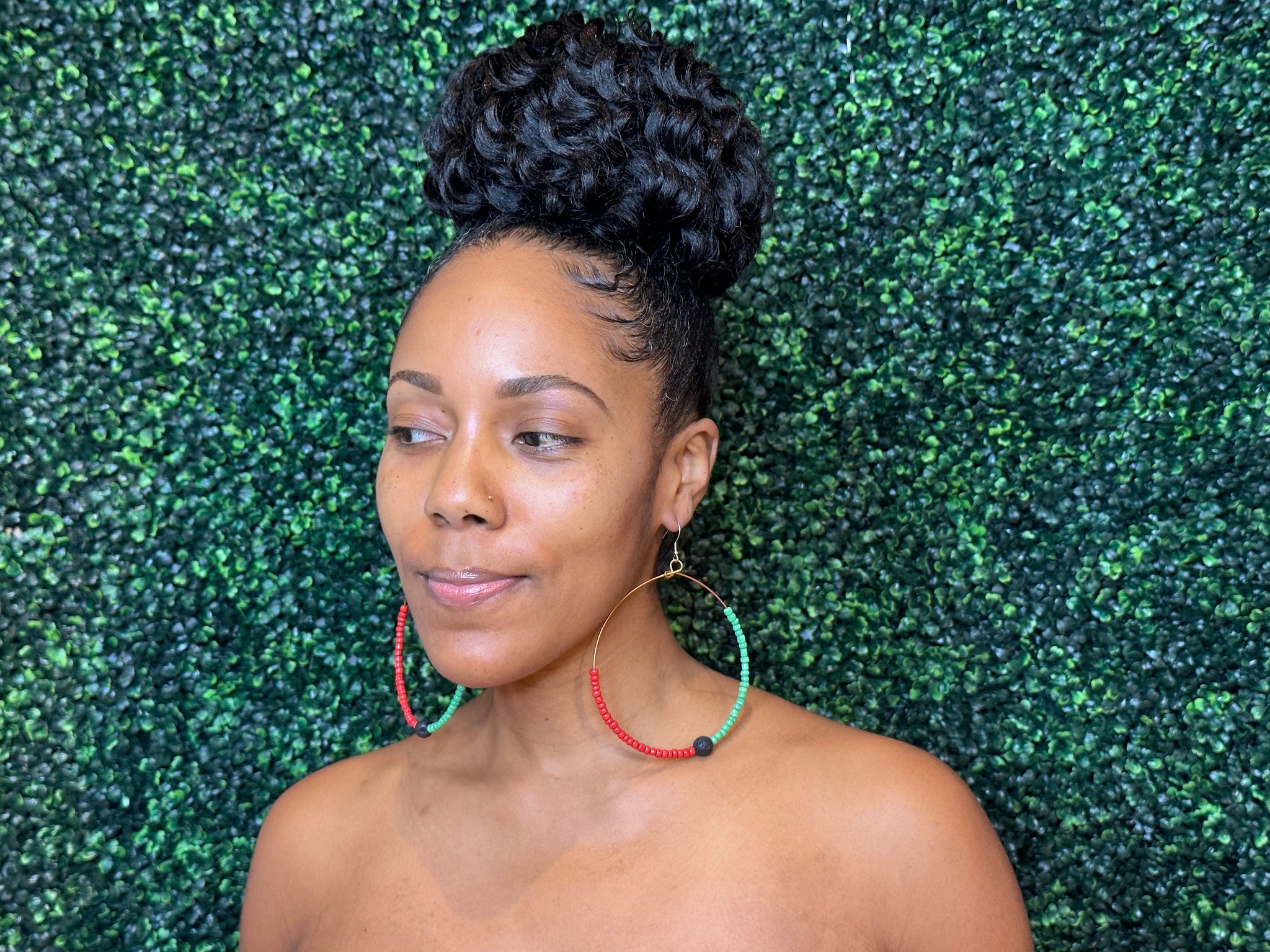 BLK HERITAGE KULTURE COLLECTION | BEADED INFINITY HOOPS