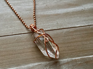 CLEAR QUARTZ | NECKLACE