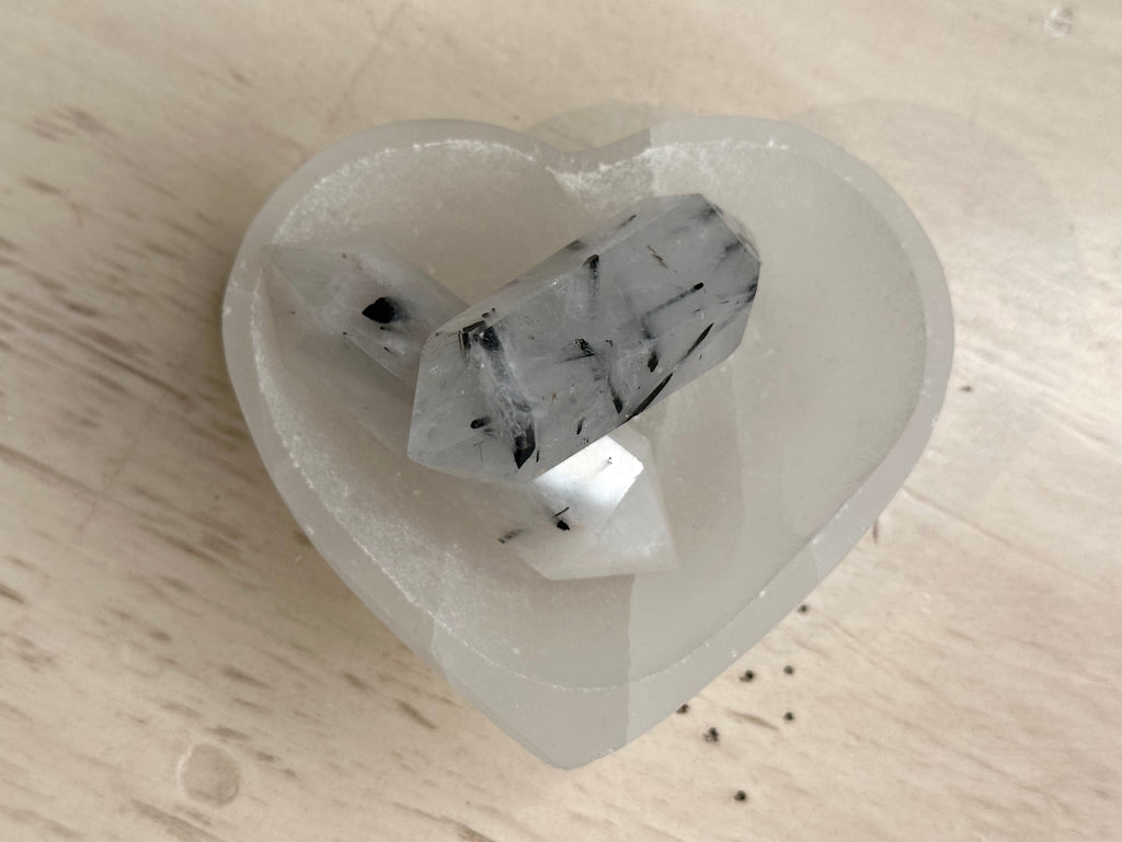 TOURMALATED QUARTZ | POINTS