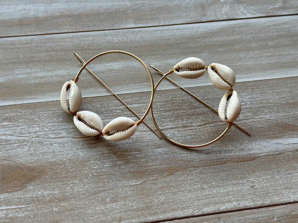 INFINITY HOOPS GOLD | COWRIE SHELL