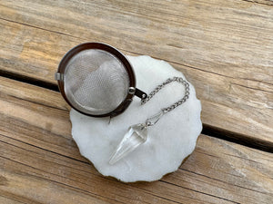 CLEAR QUARTZ | CRYSTAL TEA INFUSER + PENDULUM