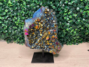 RAINBOW TITANIUM QUARTZ | FREEFORM