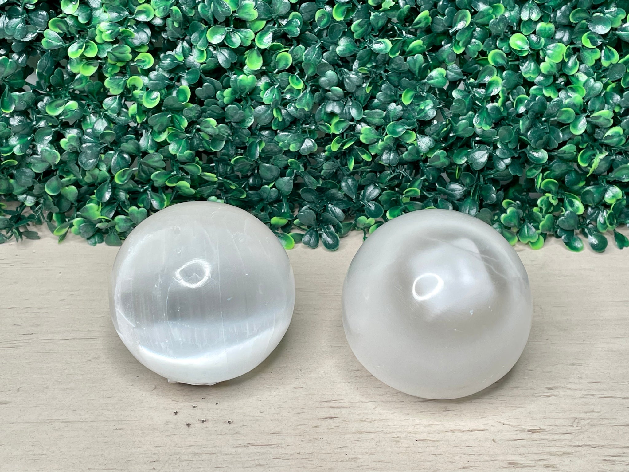SELENITE | SPHERES
