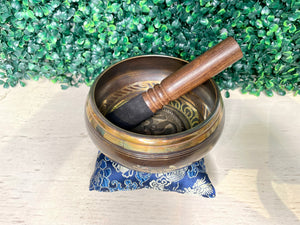 BLACK MANTRA CARVED | SINGING BOWL