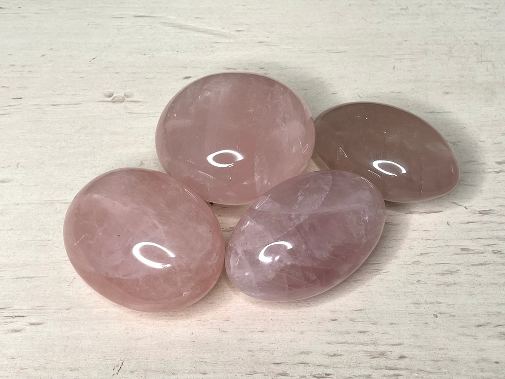 ROSE QUARTZ |  PALM STONE